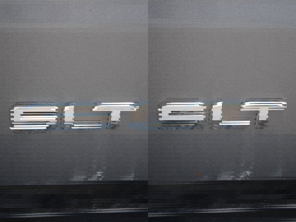 Used 2022 GMC Sierra 1500 SLT image 19