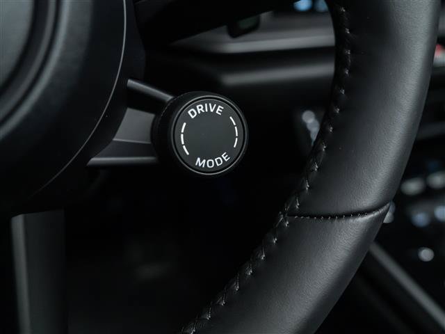 Certified 2026 Porsche 911 Carrera RWD image 19