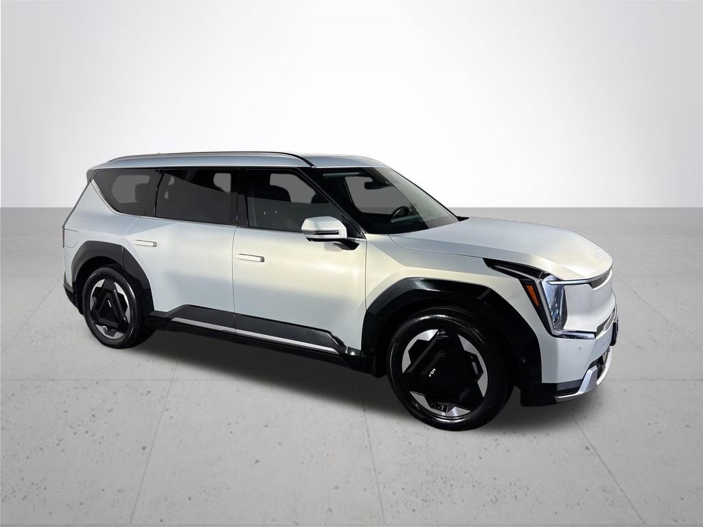 Certified 2024 Kia EV9 Land AWD/4WD image 4