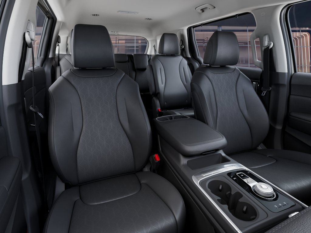 New 2027 Kia Carnival EX FWD image 15