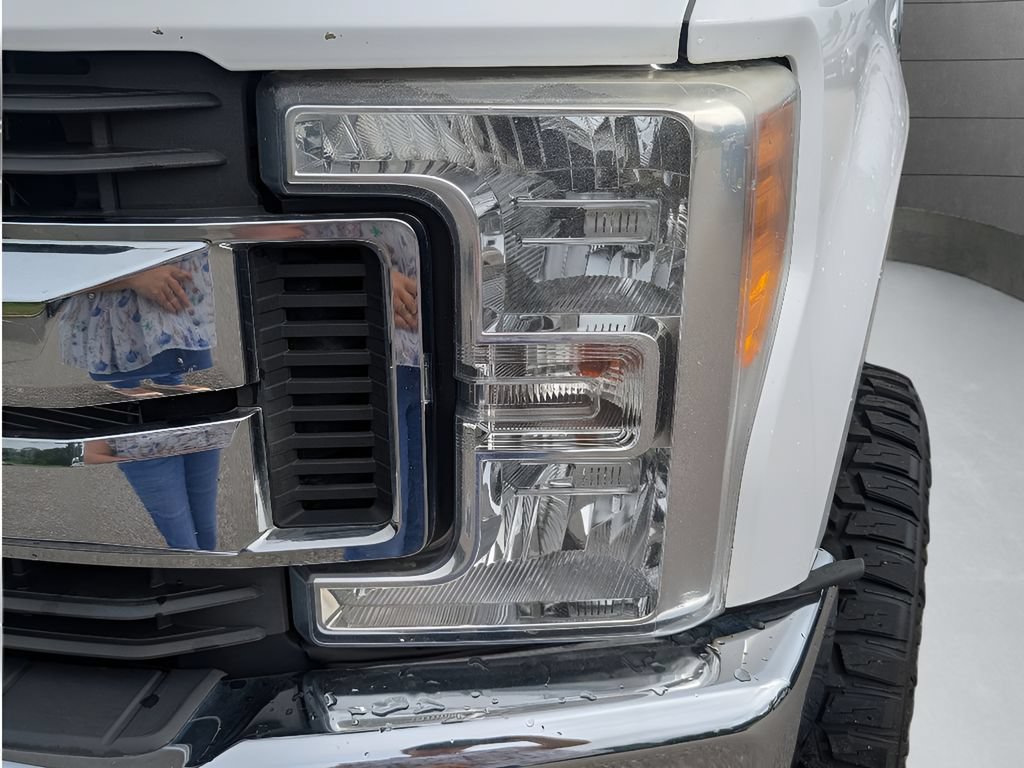 Used 2017 Ford F350 XLT w/ XLT Value Package AWD/4WD image 10