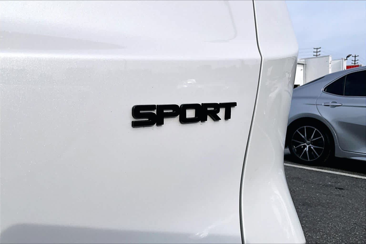 Used 2024 Honda CR-V Sport image 9