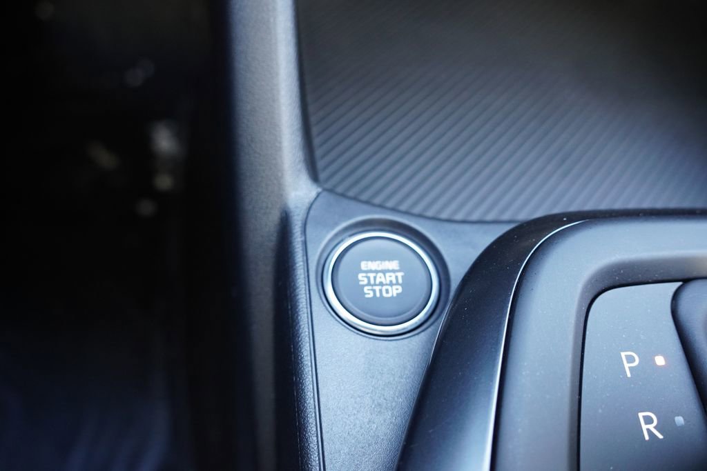 Used 2025 Kia K4 LXS image 26
