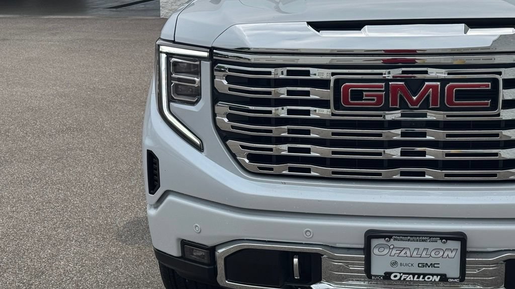 Used 2026 GMC Sierra 1500 Denali w/ Denali Reserve Package AWD/4WD image 13
