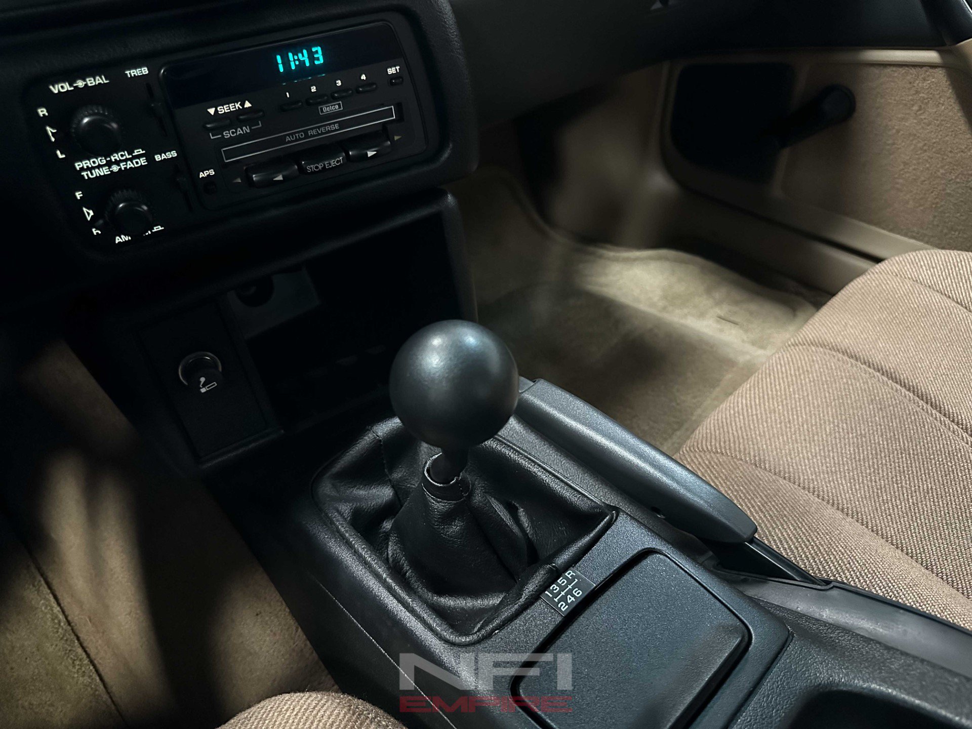 Used 1995 Chevrolet Camaro Z28 RWD image 28