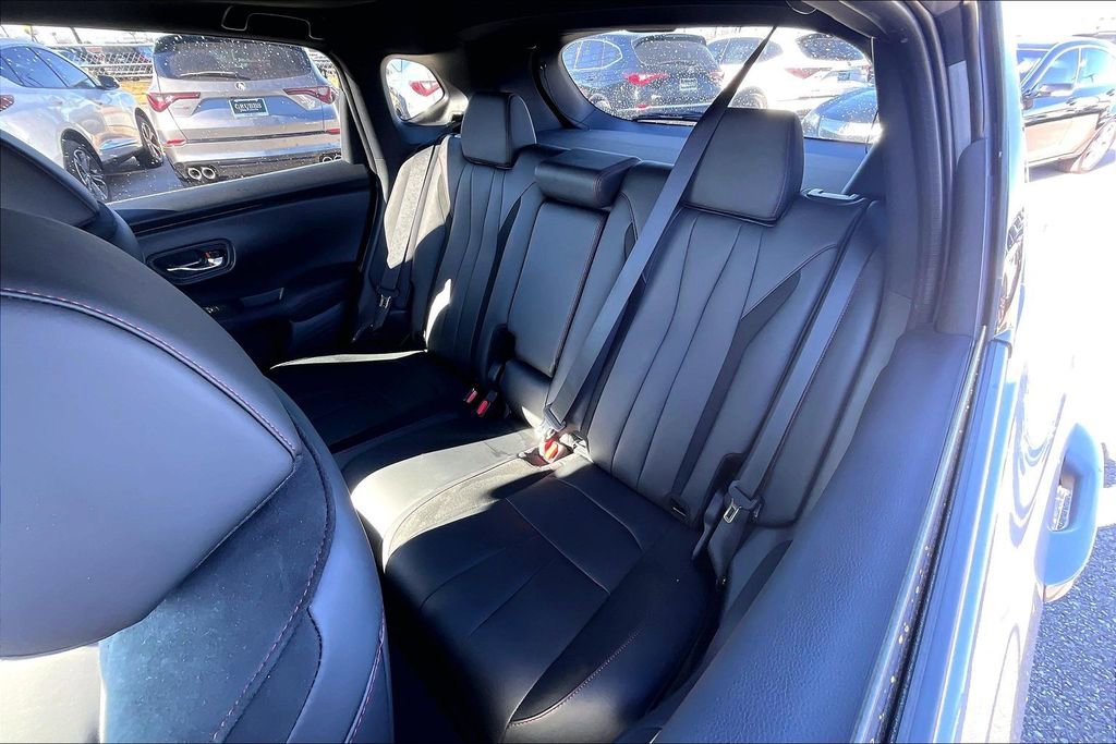 Certified 2025 Acura MDX w/ Technology Package image 36