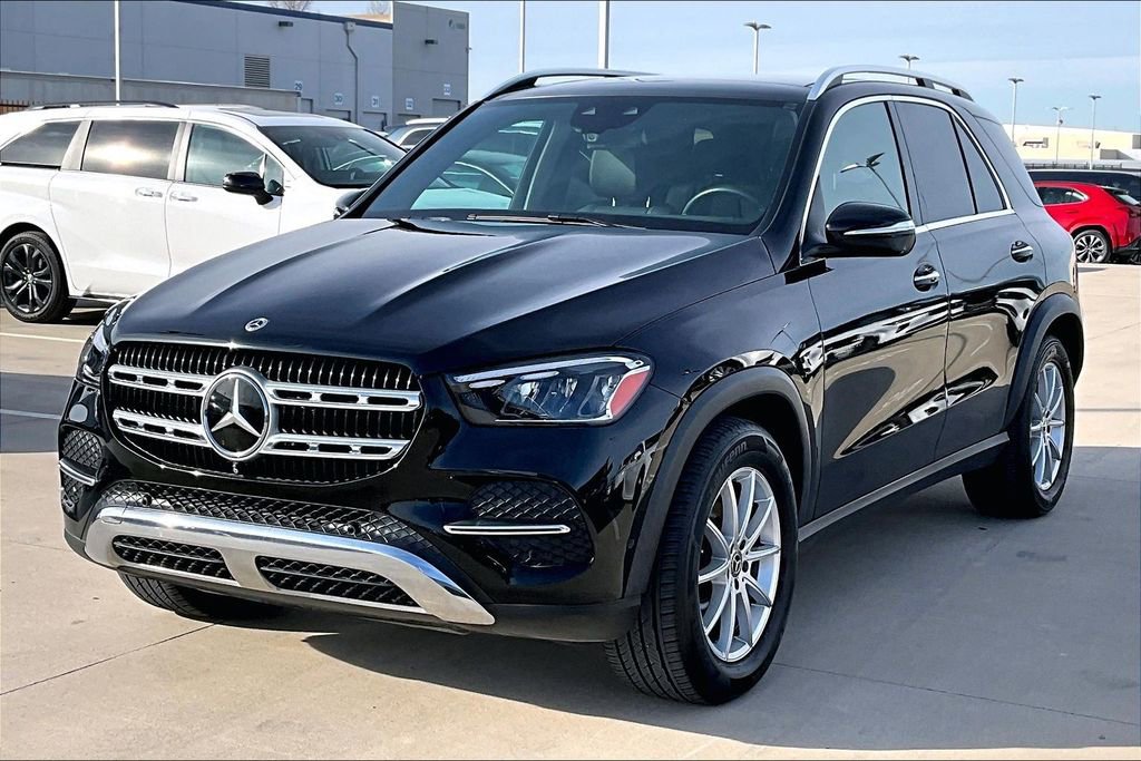 Used 2024 Mercedes-Benz GLE 350 4MATIC w/ 3rd Row Seat Package image 44