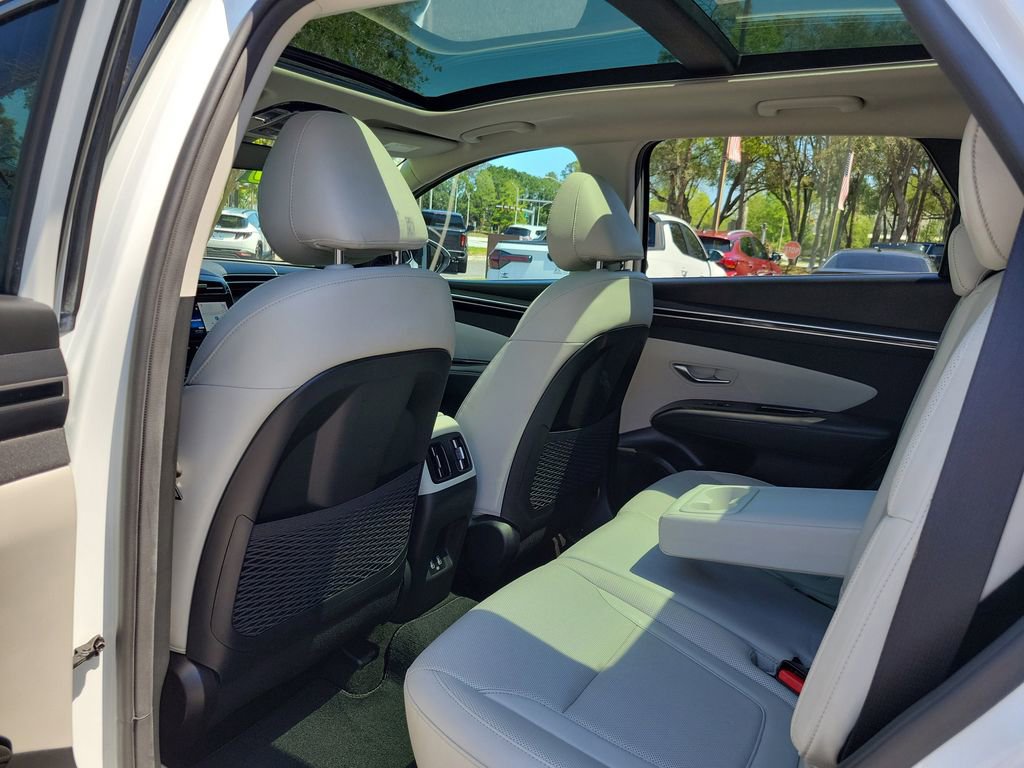 Used 2022 Hyundai Tucson Limited image 13