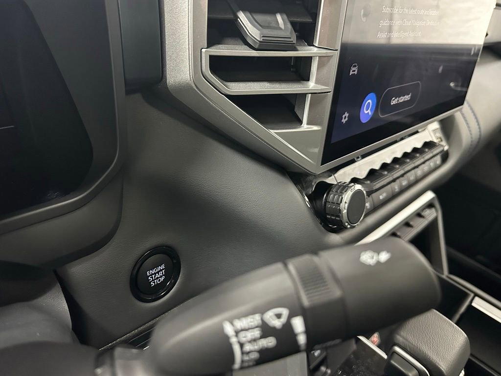 Used 2025 Toyota Tundra Platinum image 23