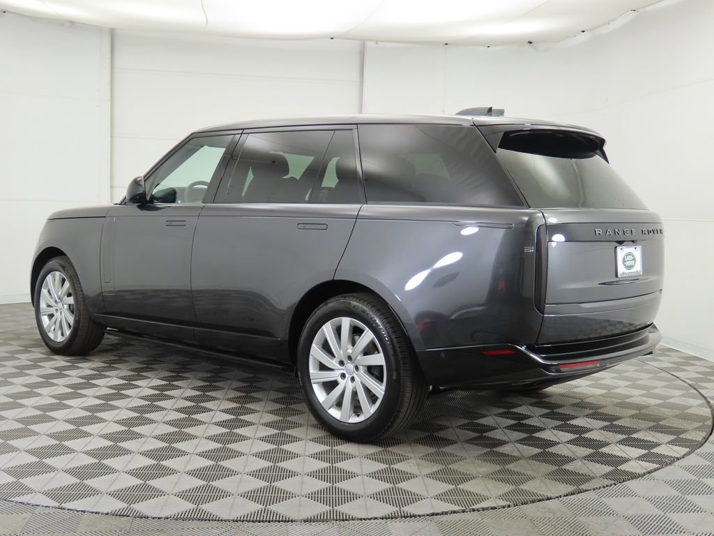 New 2025 Land Rover Range Rover Long Wheelbase SE image 7