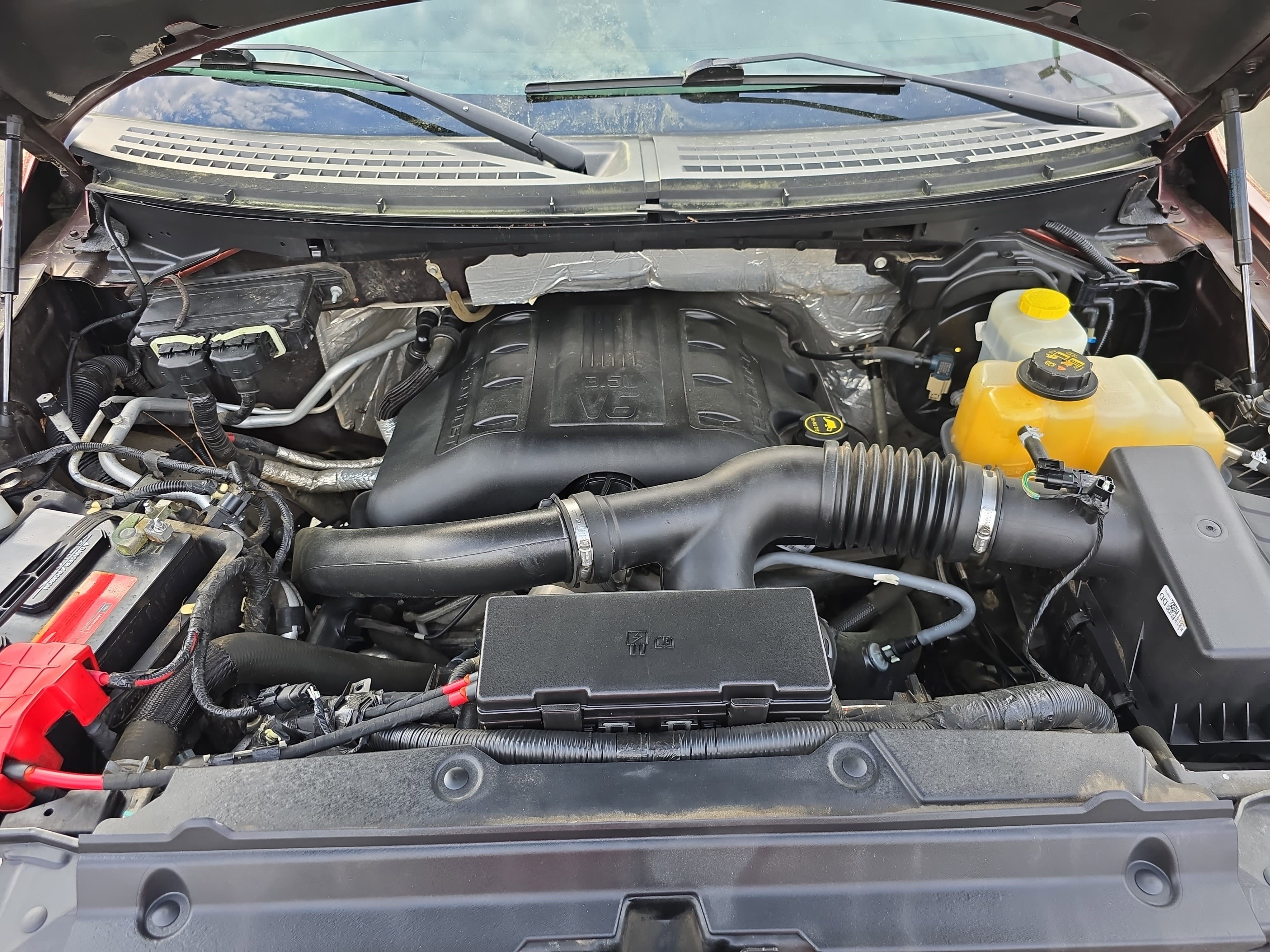 Used 2014 Ford F150 XLT w/ Equipment Group 302A Luxury image 29