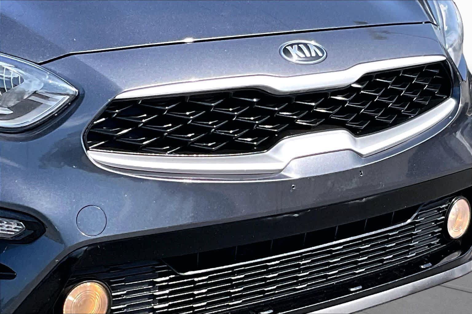 Used 2019 Kia Forte LXS FWD image 26