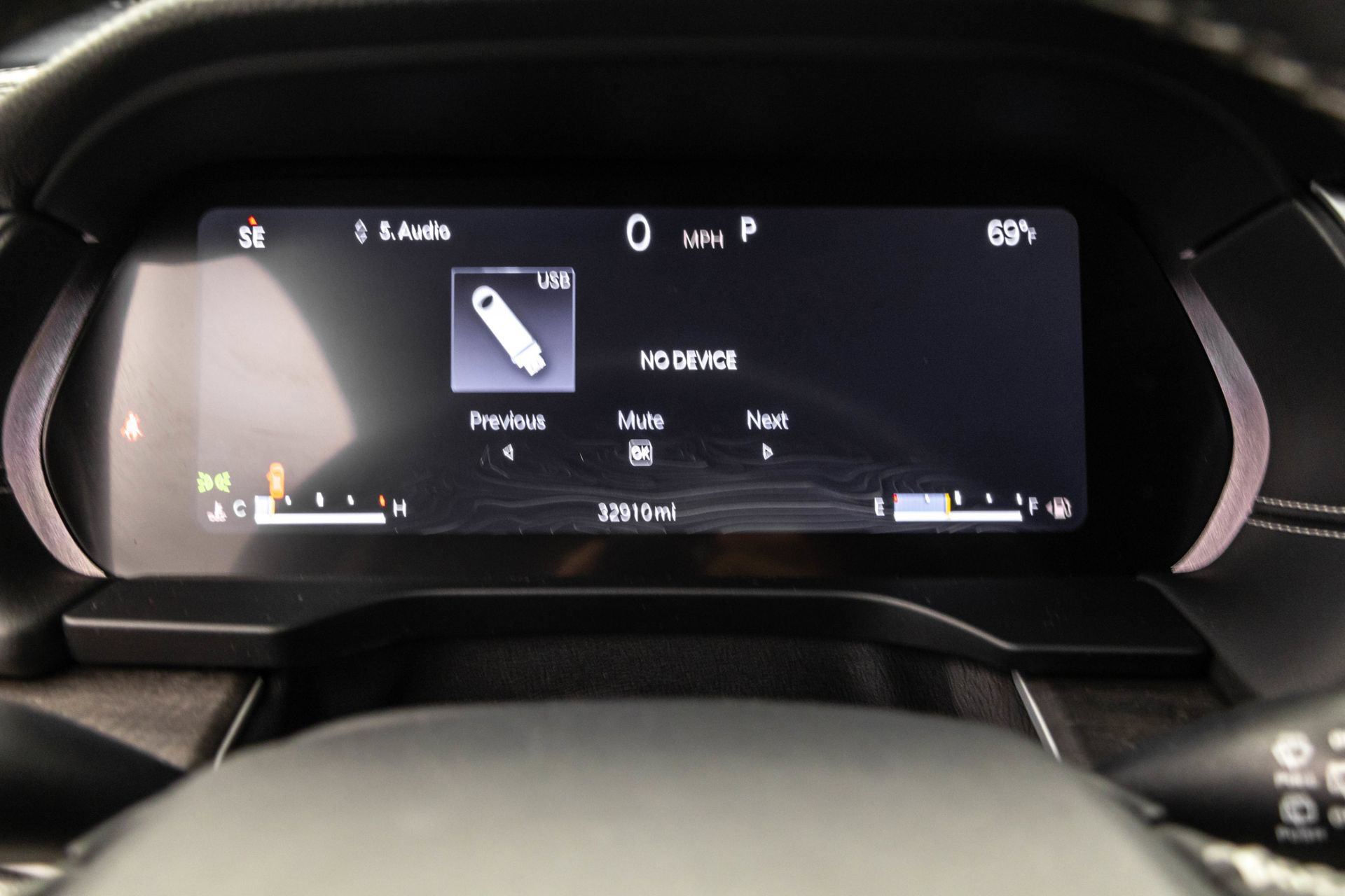 Used 2023 Jeep Grand Cherokee Limited w/ Luxury Tech Group II AWD/4WD image 20