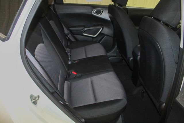 Used 2024 Kia Soul LX w/ Option Group 015 image 17