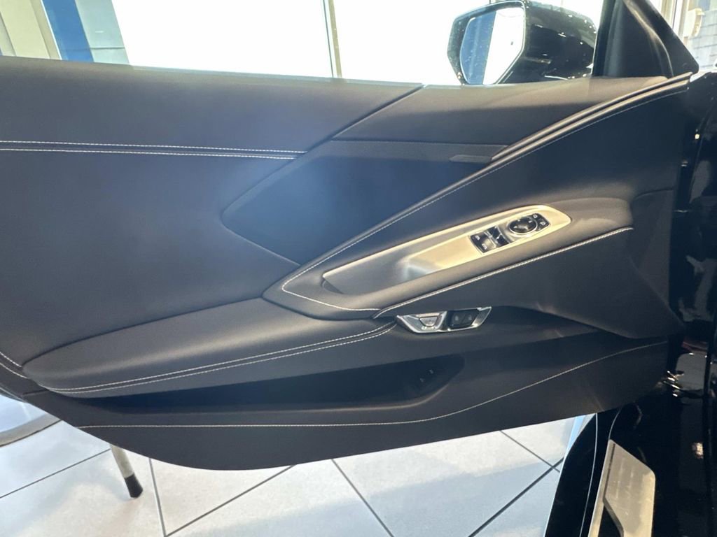 New 2026 Chevrolet Corvette Stingray Coupe w/ Battery Protection Package image 16