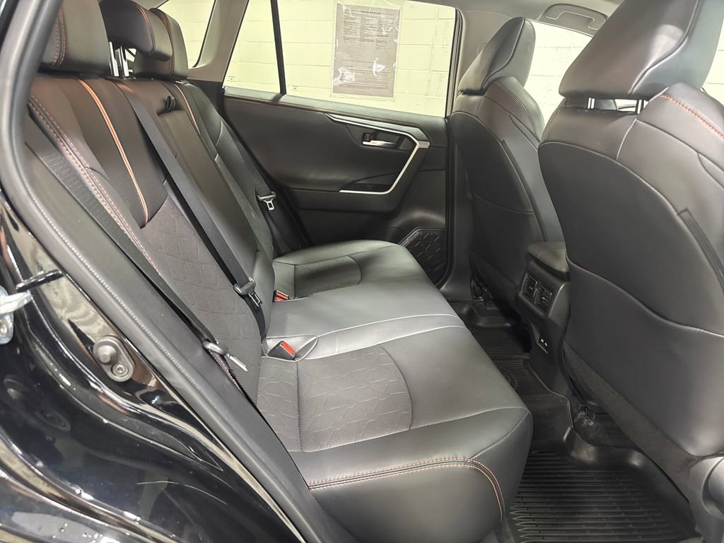 Used 2021 Toyota RAV4 Adventure w/ Convenience Package image 31