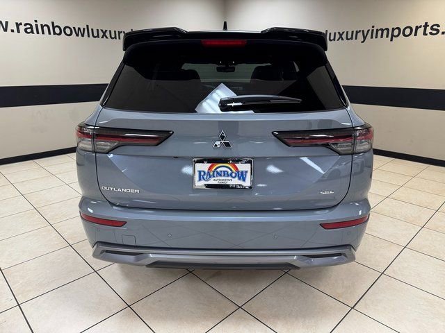 New 2026 Mitsubishi Outlander SEL image 5