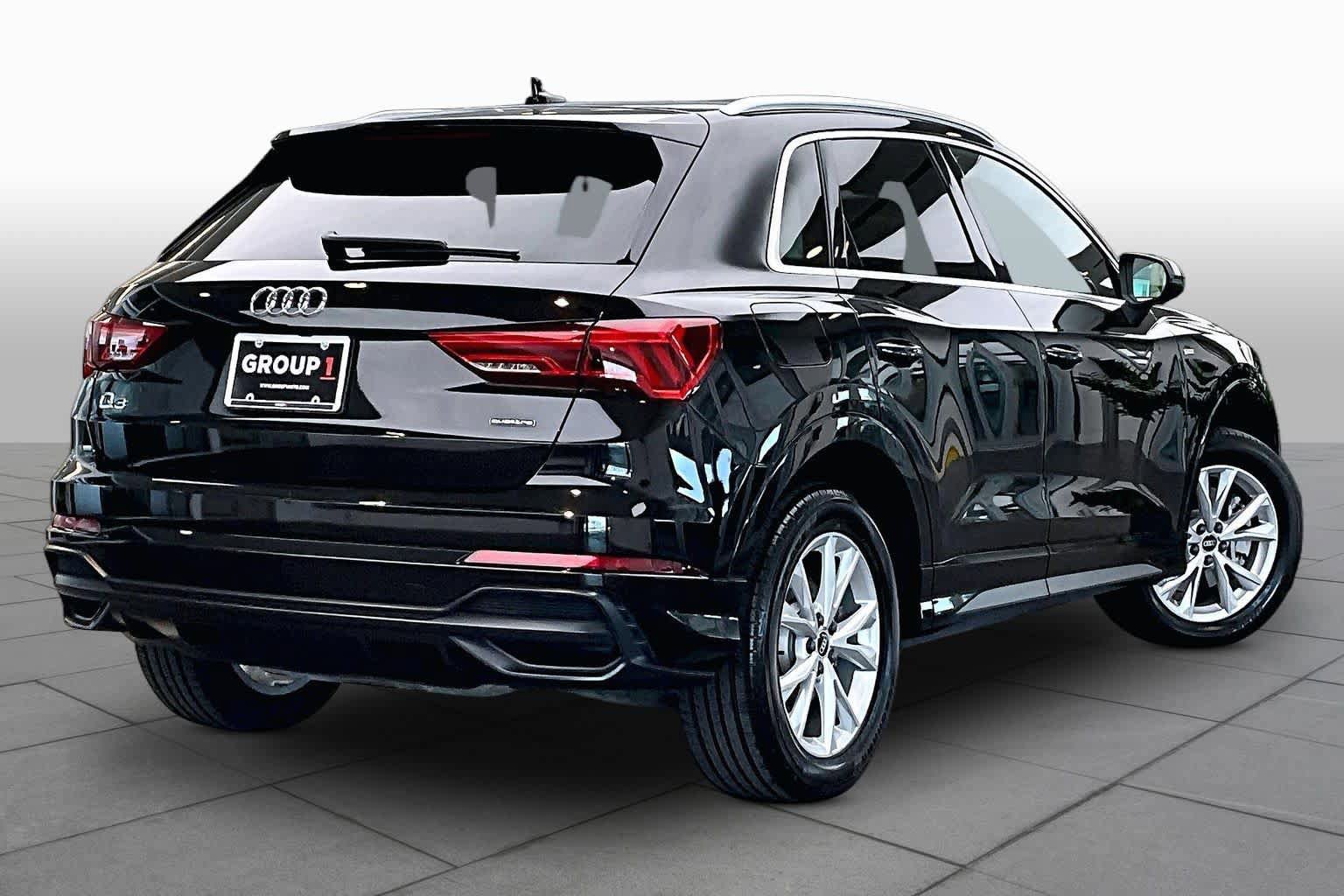 Certified 2021 Audi Q3 2.0T Premium w/ Convenience Package AWD/4WD image 13