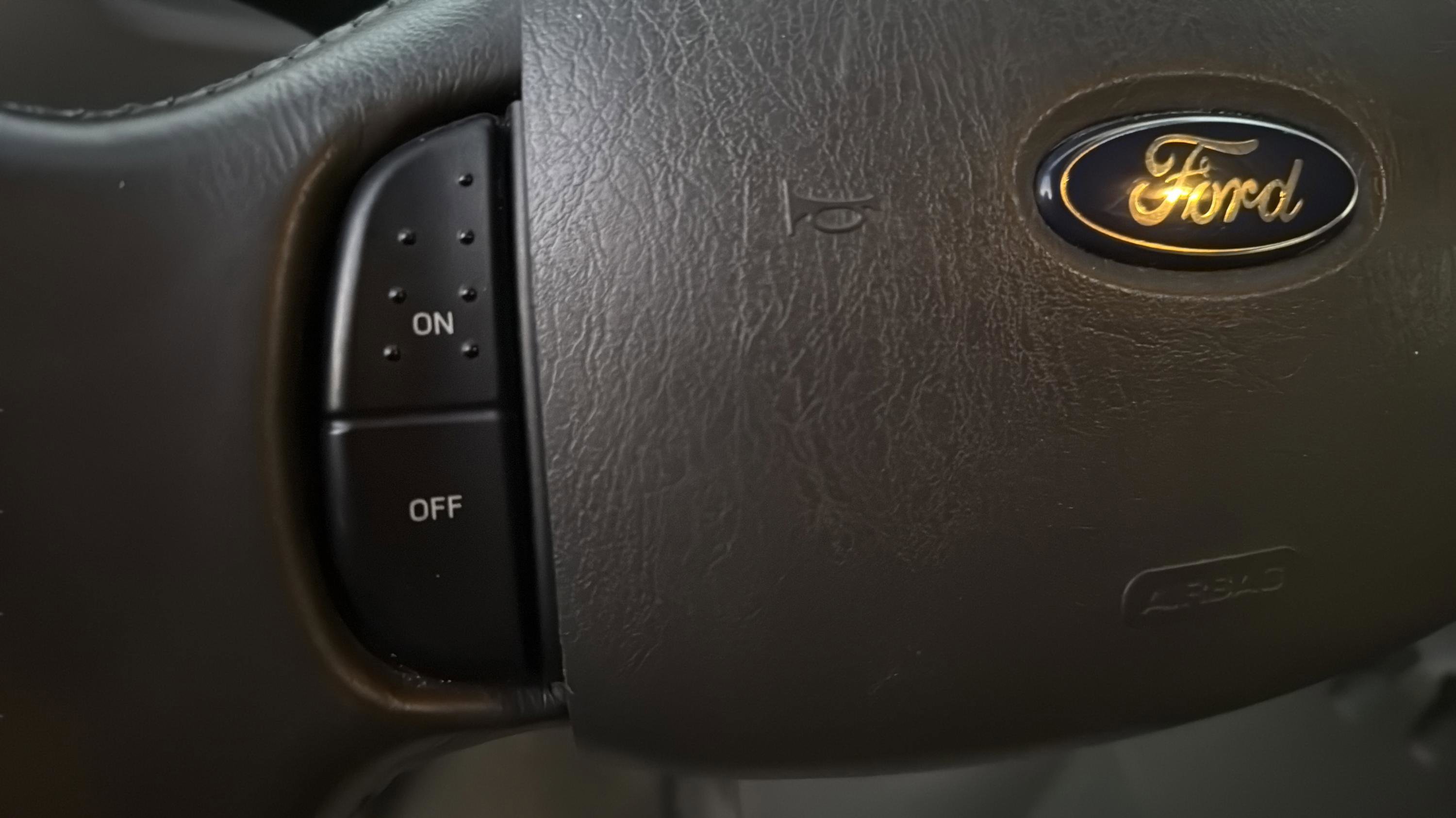 Used 2006 Ford E-150 and Econoline 150 Wagon image 31