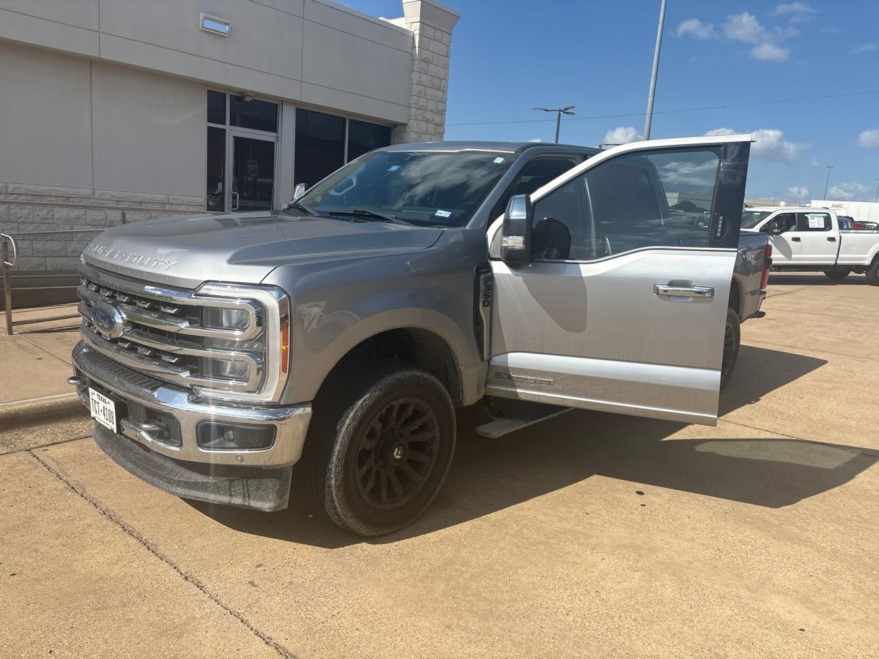 Certified 2023 Ford F350 Lariat w/ Lariat Ultimate Package
