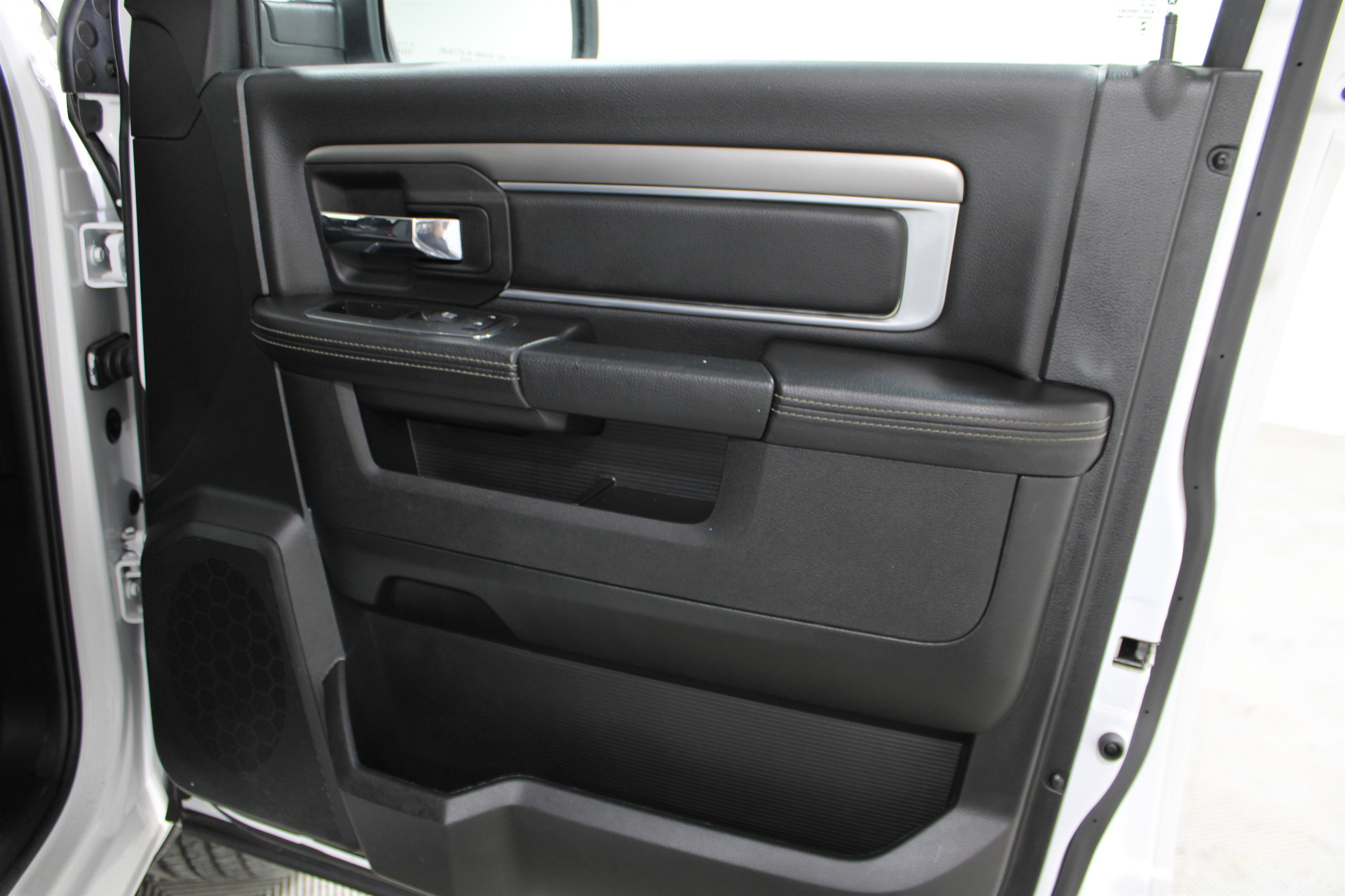 Used 2024 RAM 1500 Classic Warlock w/ Electronics Group image 21