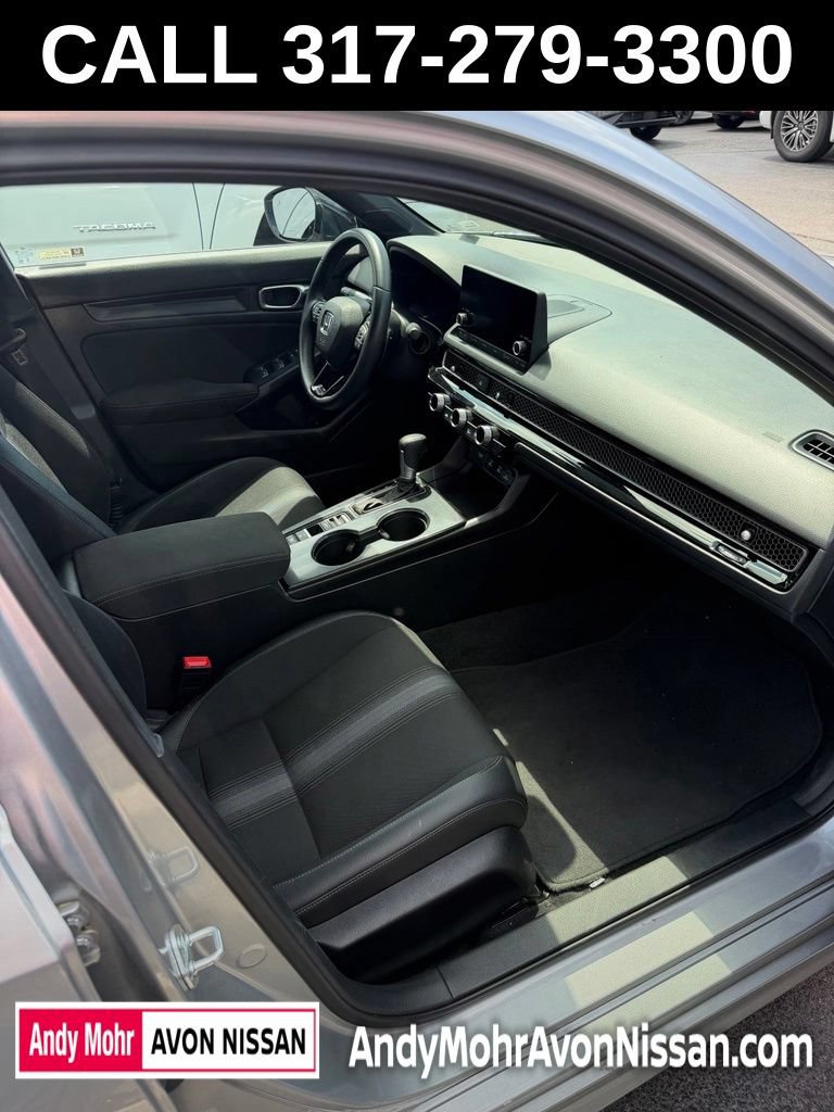 Used 2025 Honda Civic Sport image 10