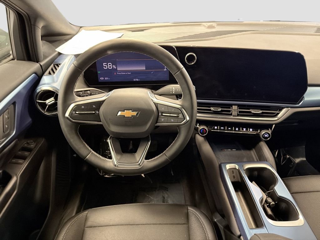 Used 2025 Chevrolet Equinox EV LT FWD image 25