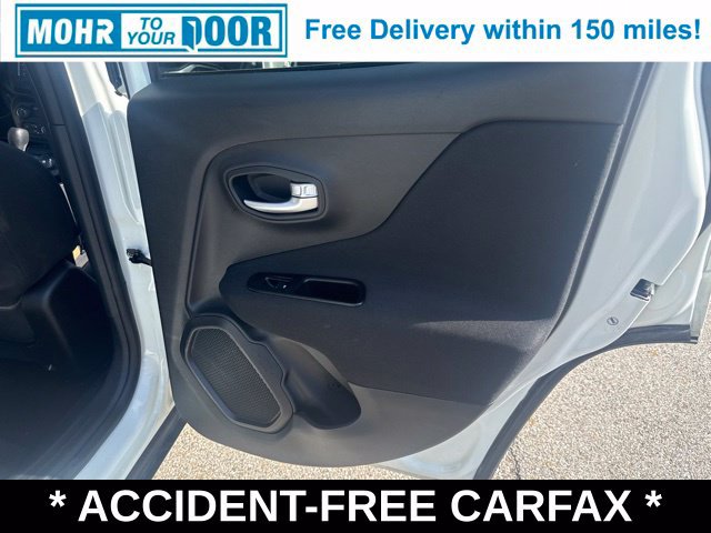 Used 2021 Jeep Renegade Latitude AWD/4WD image 17