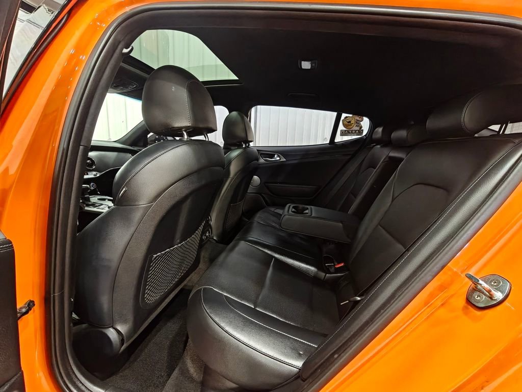 Used 2019 Kia Stinger GTS image 30