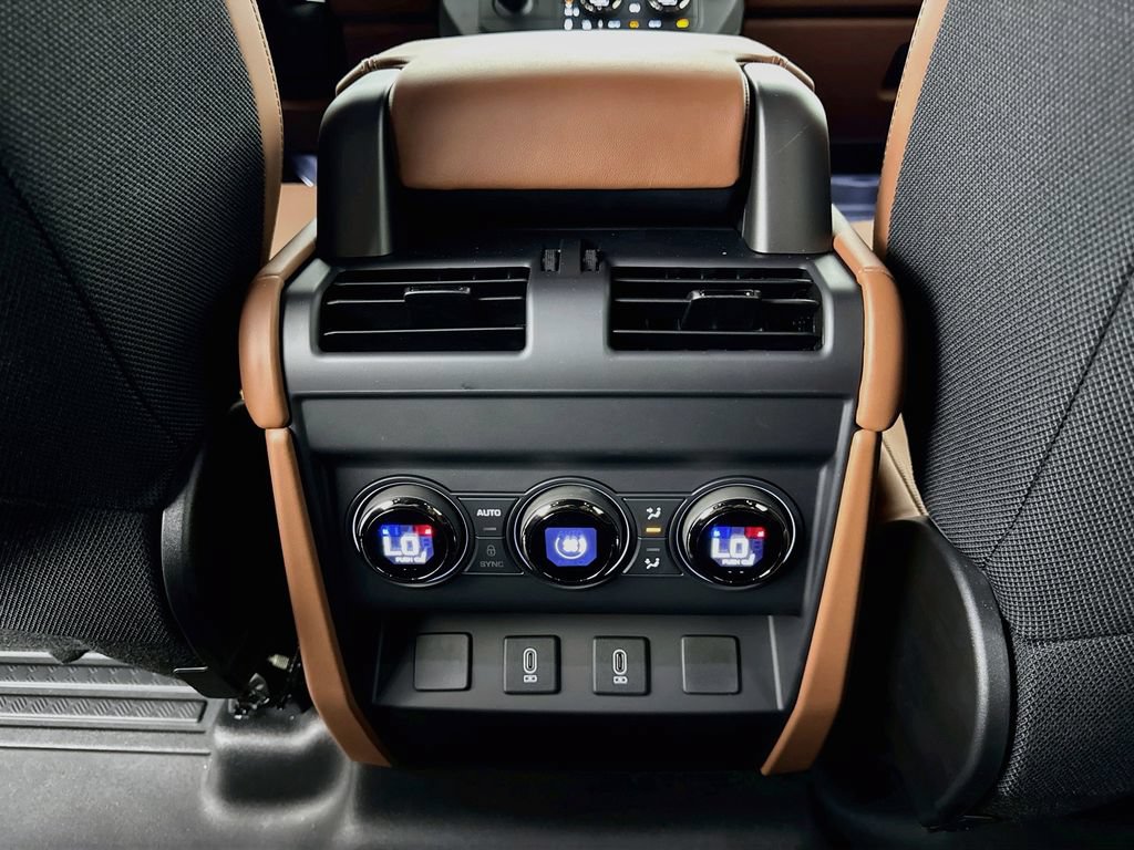 New 2026 Land Rover Defender 110 OCTA AWD/4WD image 26
