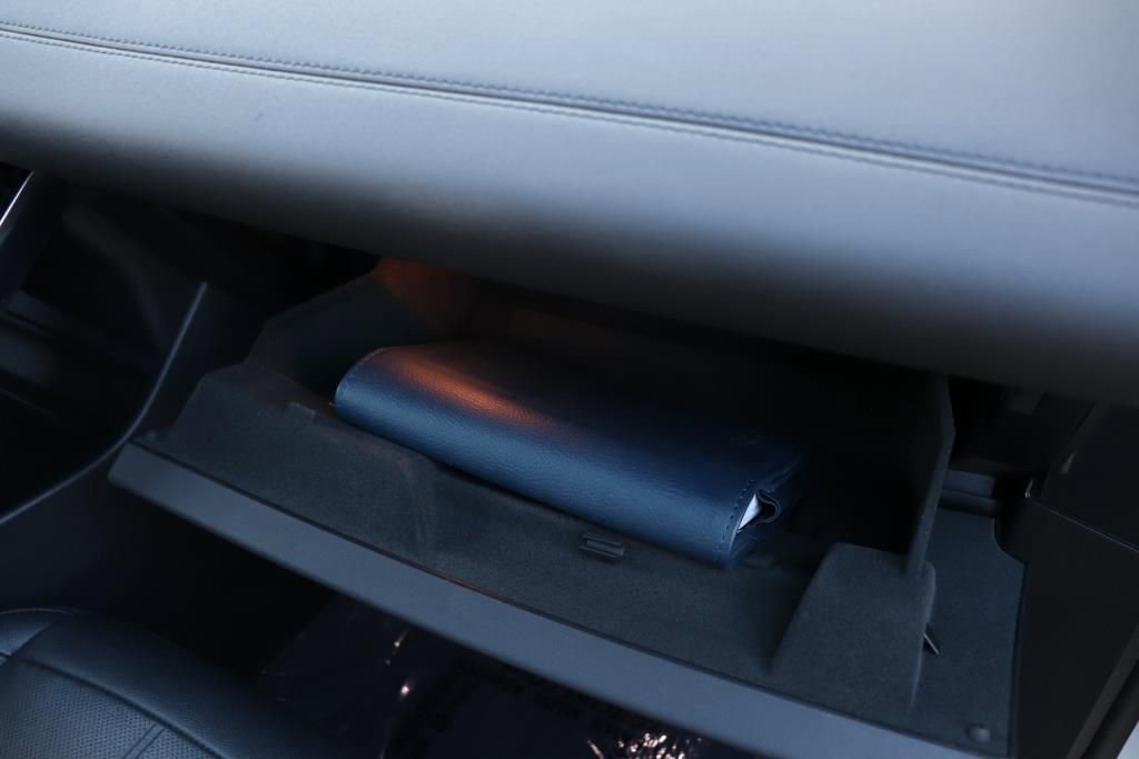 Used 2023 Land Rover Range Rover Evoque SE image 49