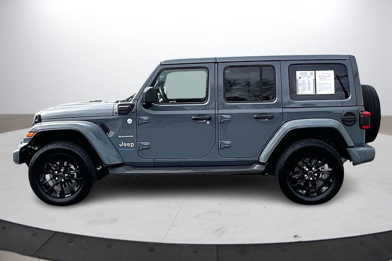 Used 2024 Jeep Wrangler Unlimited Sahara image 6