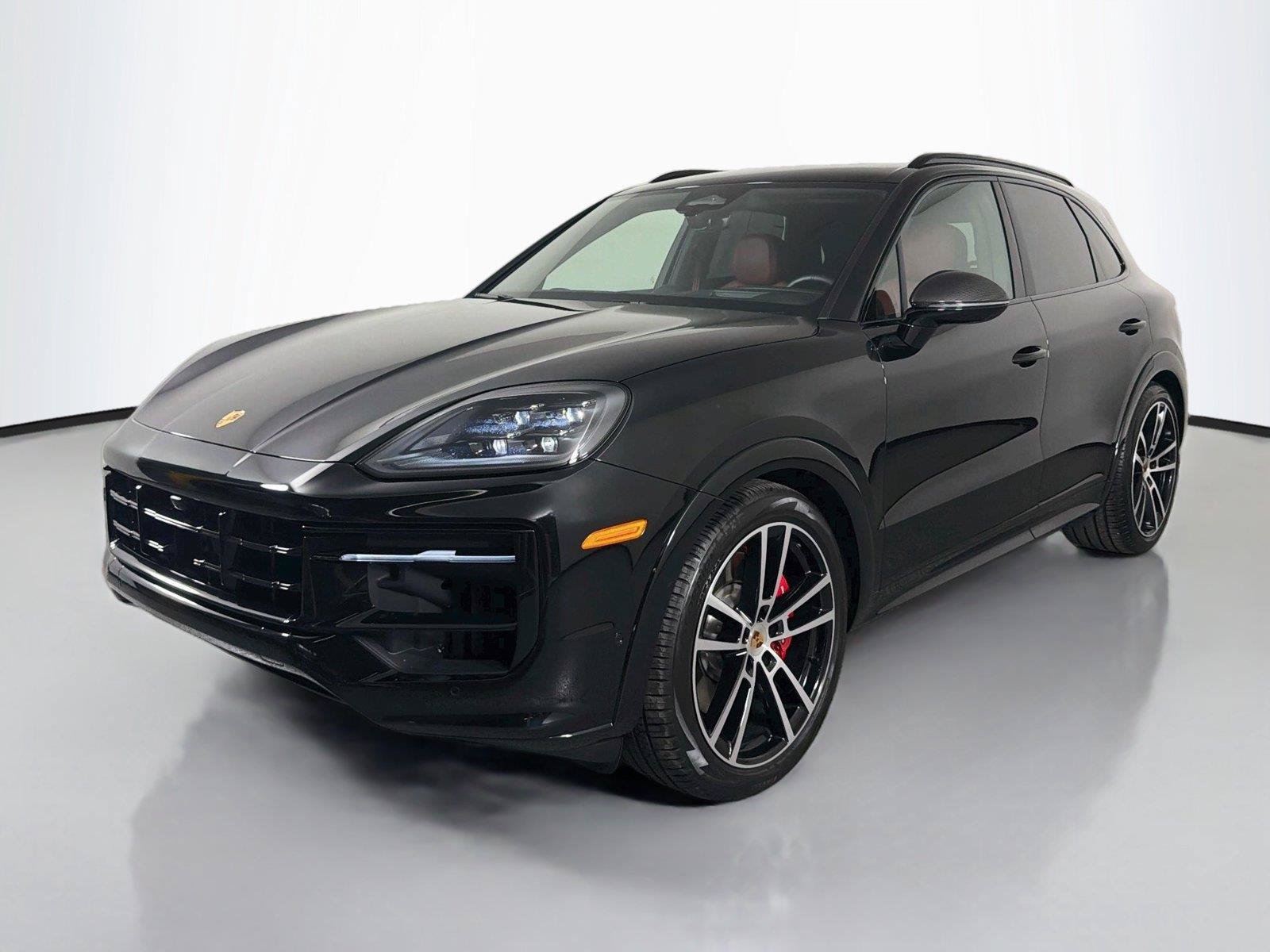 Certified 2026 Porsche Cayenne GTS AWD/4WD image 1