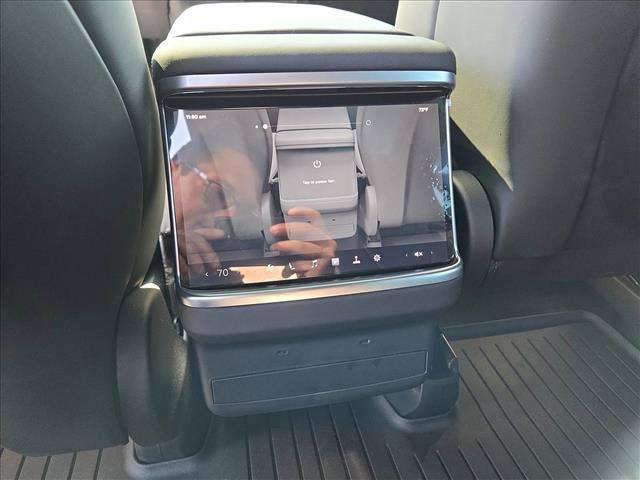 Used 2024 Tesla Model X image 17