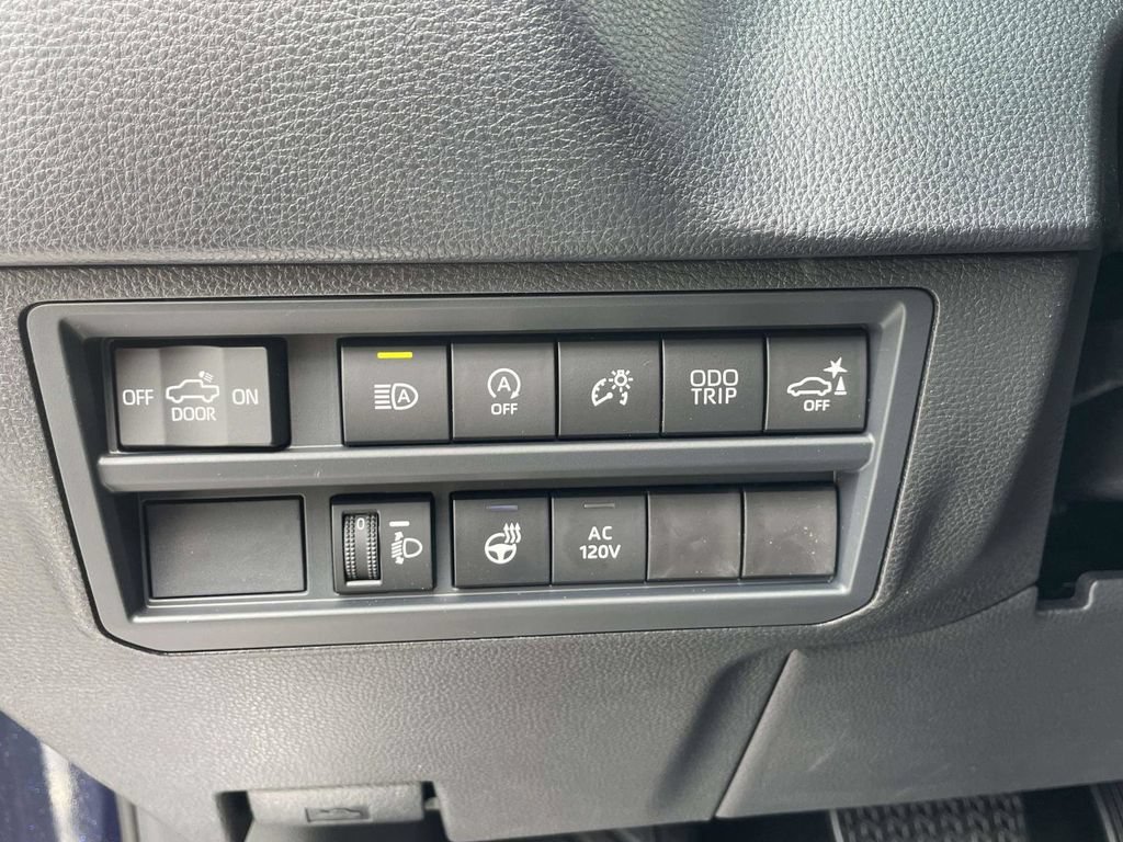 New 2026 Toyota Tundra SR5 AWD/4WD image 30