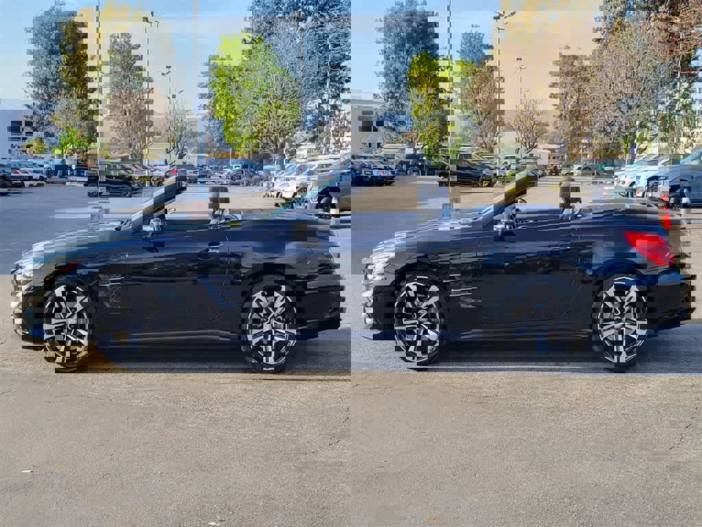 Used 2017 Mercedes-Benz SL 450 image 2