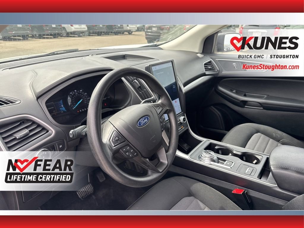 Used 2023 Ford Edge SE w/ Cargo Accessory Package image 19