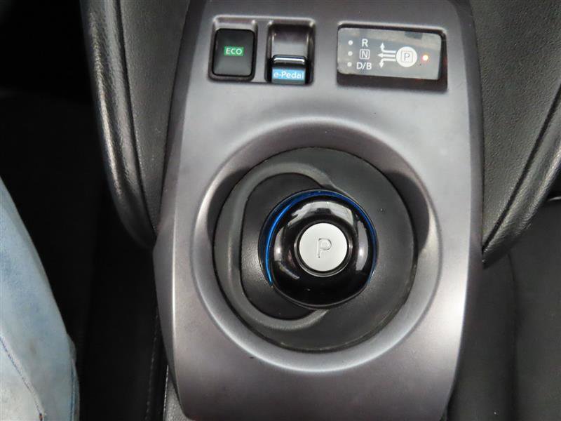 Used 2023 Nissan Leaf S image 26