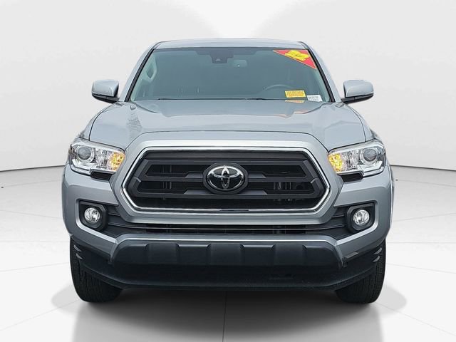 Used 2022 Toyota Tacoma SR5 w/ Technology Package image 8