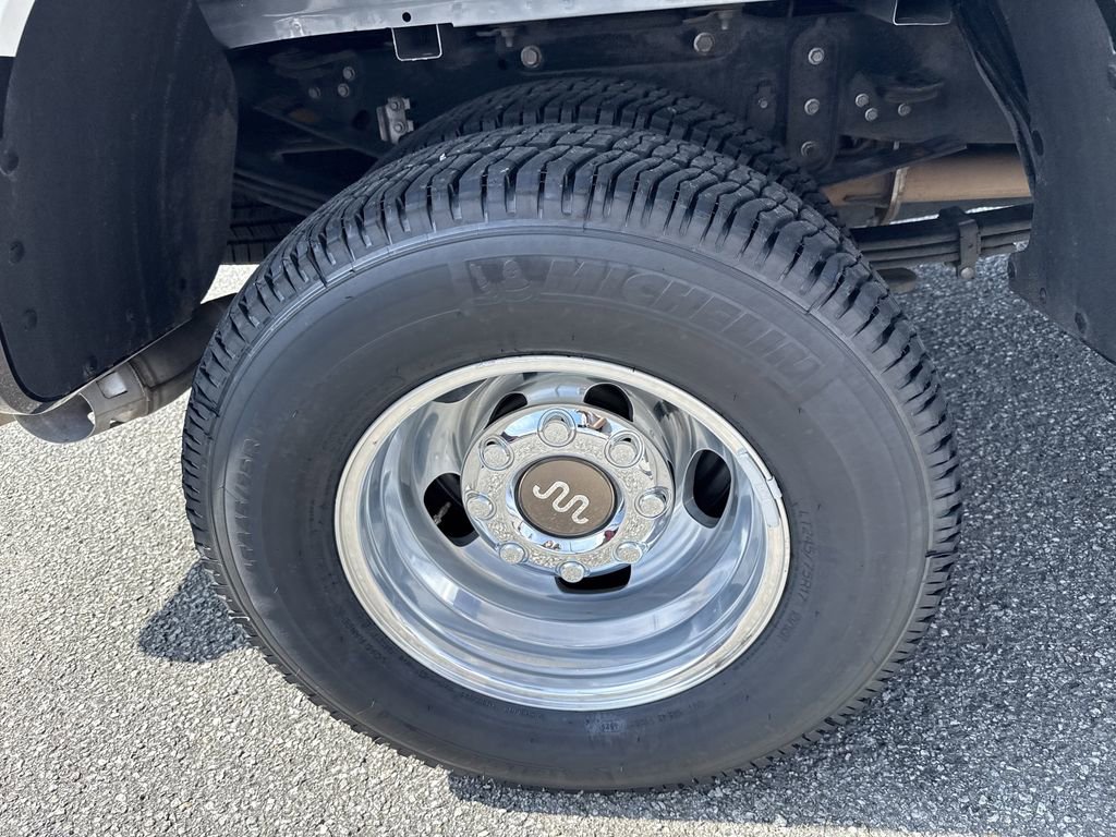 Used 2024 Ford F350 King Ranch image 17