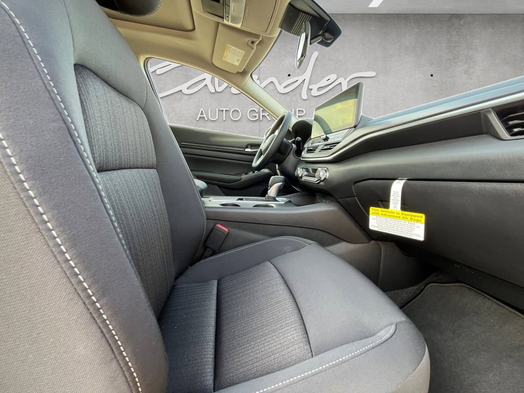 New 2025 Nissan Altima 2.5 SV w/ SV Special Edition Package image 24