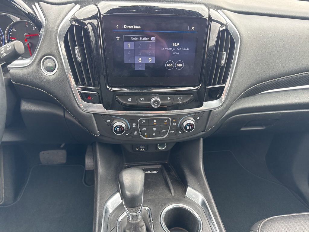 Certified 2023 Chevrolet Traverse Premier w/ Redline Edition FWD image 19