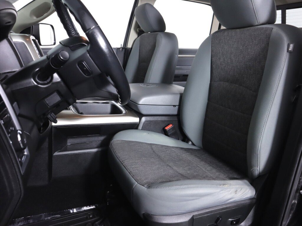 Used 2018 RAM 1500 Big Horn AWD/4WD image 26