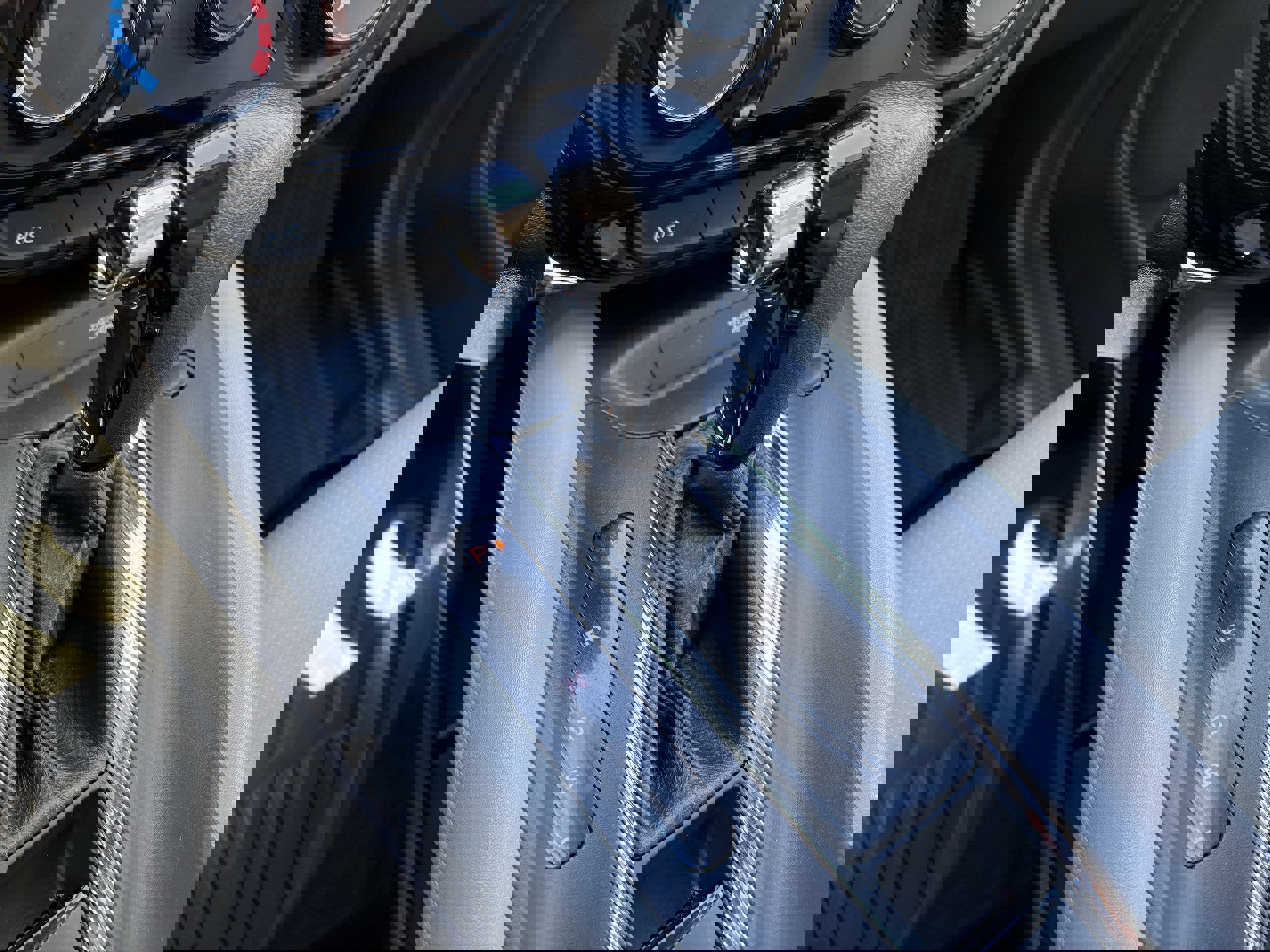 Used 2021 Honda HR-V LX image 18