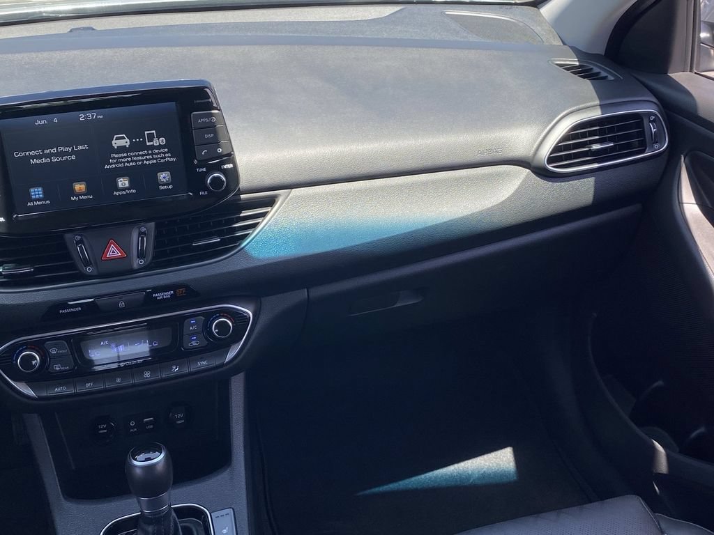 Used 2020 Hyundai Elantra GT w/ Style Package 02 FWD image 15