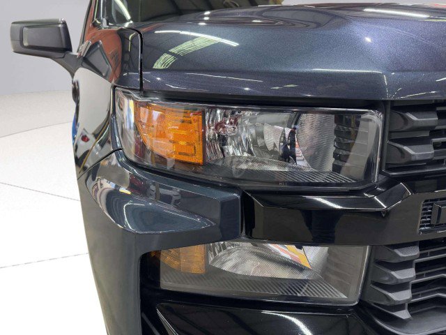 Used 2021 Chevrolet Silverado 1500 Custom Trail Boss w/ LPO, Dark Essentials Package AWD/4WD image 16