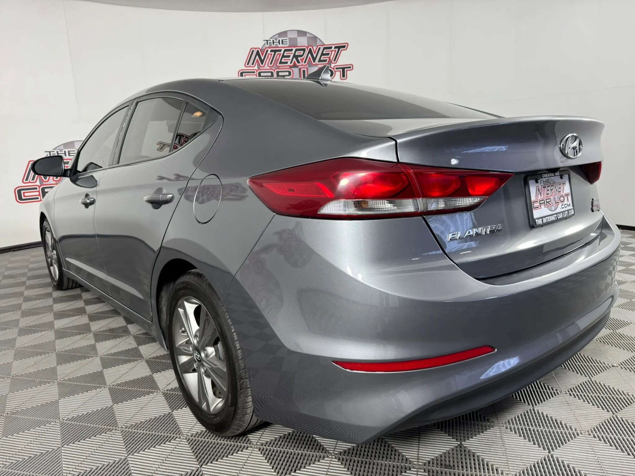 Used 2018 Hyundai Elantra SEL w/ Cargo Package FWD image 25