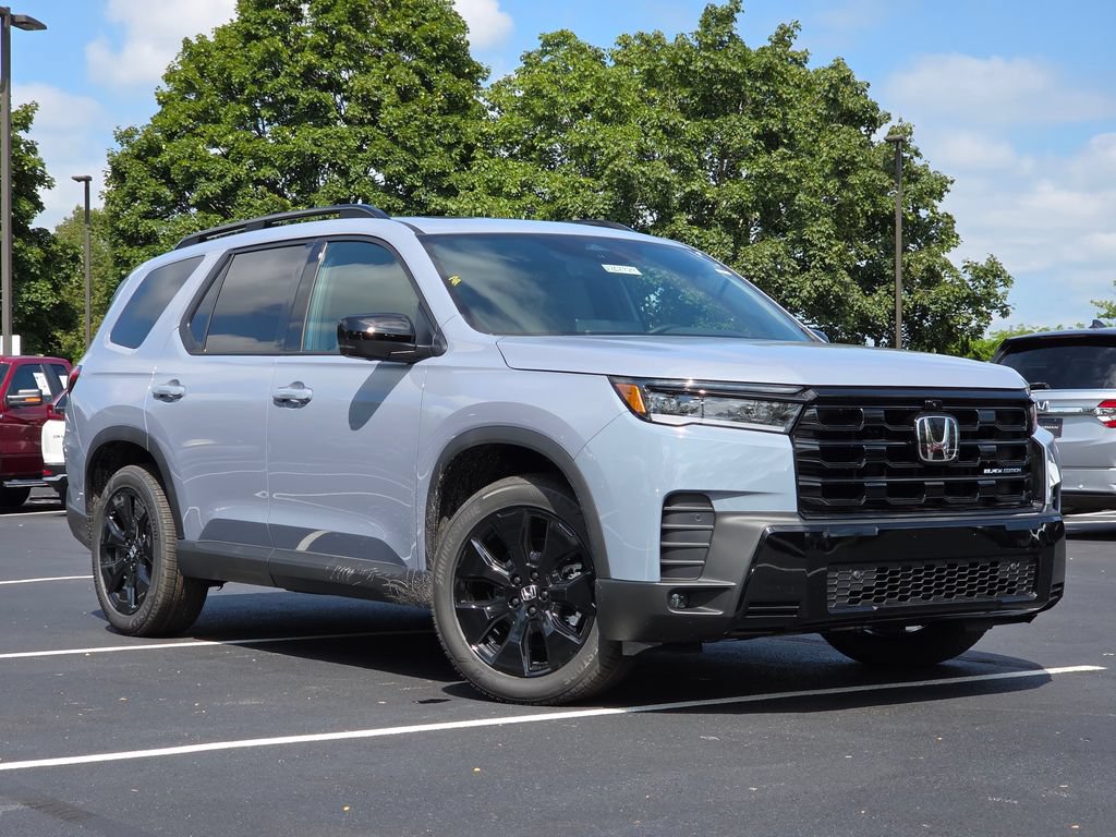 New 2026 Honda Pilot Black Edition image 2