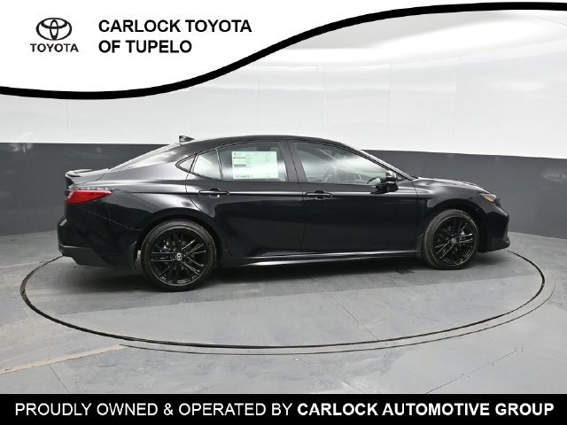 Used 2026 Toyota Camry SE w/ Convenience Package FWD image 4