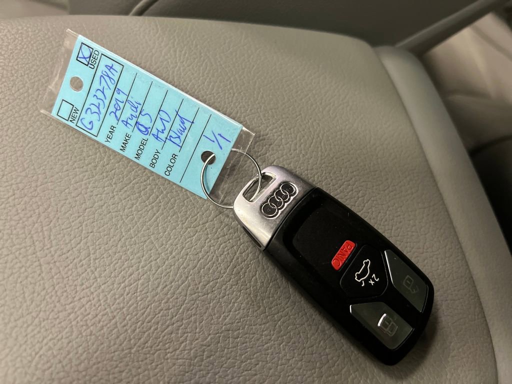 Used 2019 Audi Q5 Prestige AWD/4WD image 32